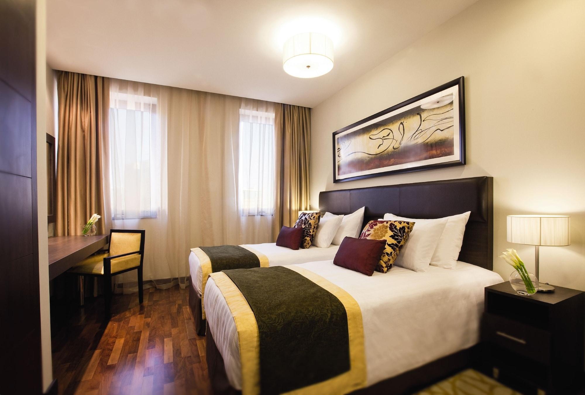 Moevenpick Hotel Apartments Al Mamzar Дубай Екстер'єр фото Deluxe Room